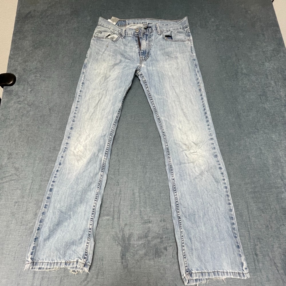Vintage Levi's 559 Straight Leg Jeans Mens 30x32 Blue Denim Light Wash Mid Rise